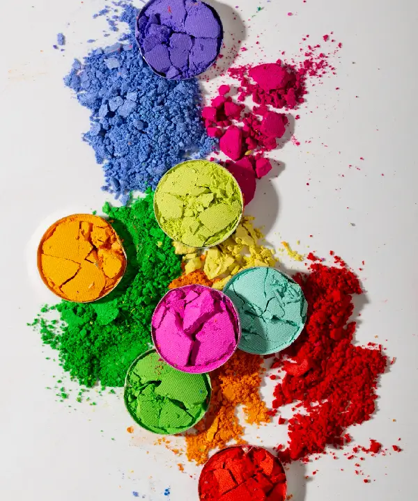 Dyes, pigments & additives